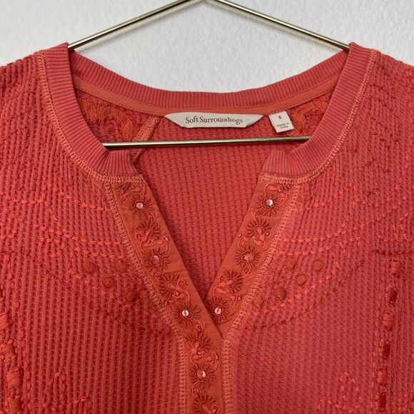 Soft Surroundings Waffle Thermal Top Small Orange Embroidered Long Sleeve Artsy - Picture 3 of 8